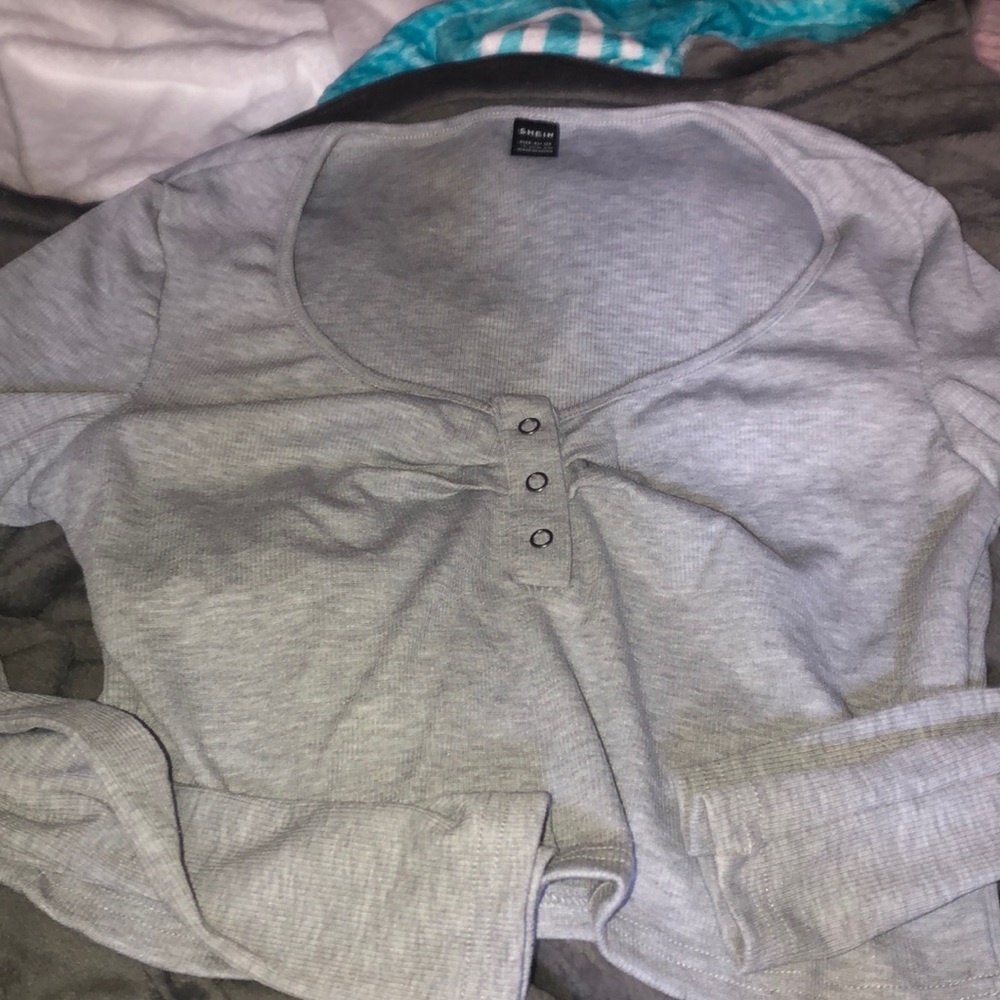 Brand new without tags ribbed Shein crop top H